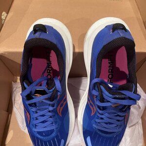 Saucony Ladies size 9 Tempus Blu Raz